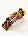 Jane Core | Scalloped Flat Claw Clip