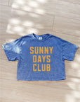 SUNNY DAYS CLUB Cropped Mineral Graphic Top