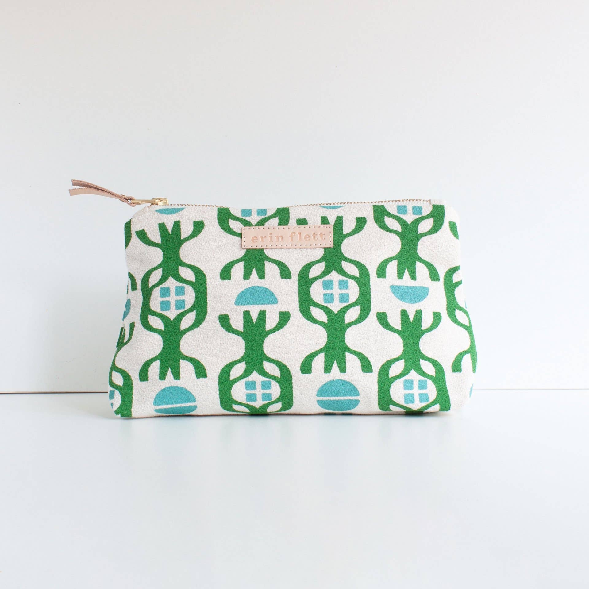 TURQUOISE + KELLY GREEN CHALET MAKEUP BAG