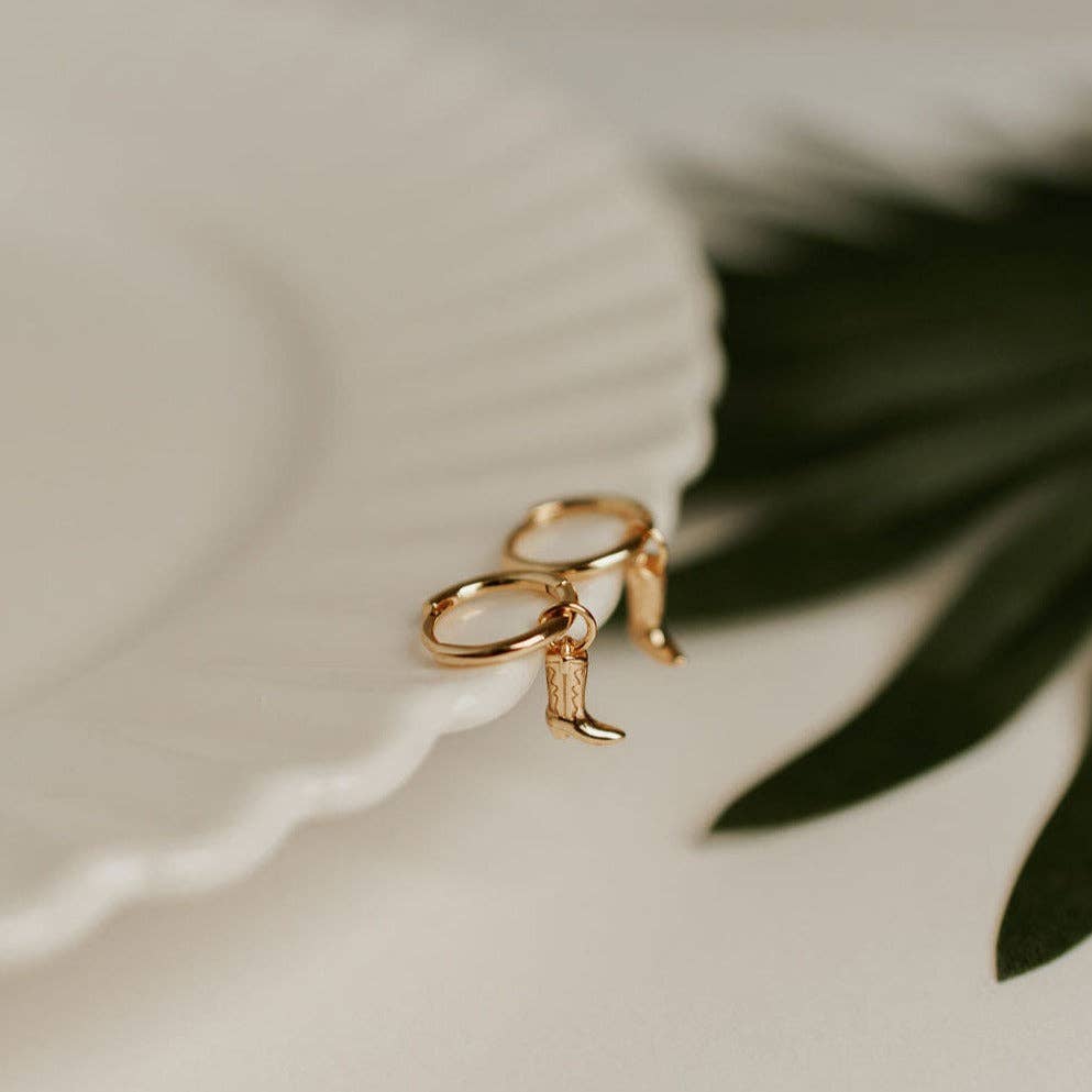 Dolly Boot Hoops: Gold