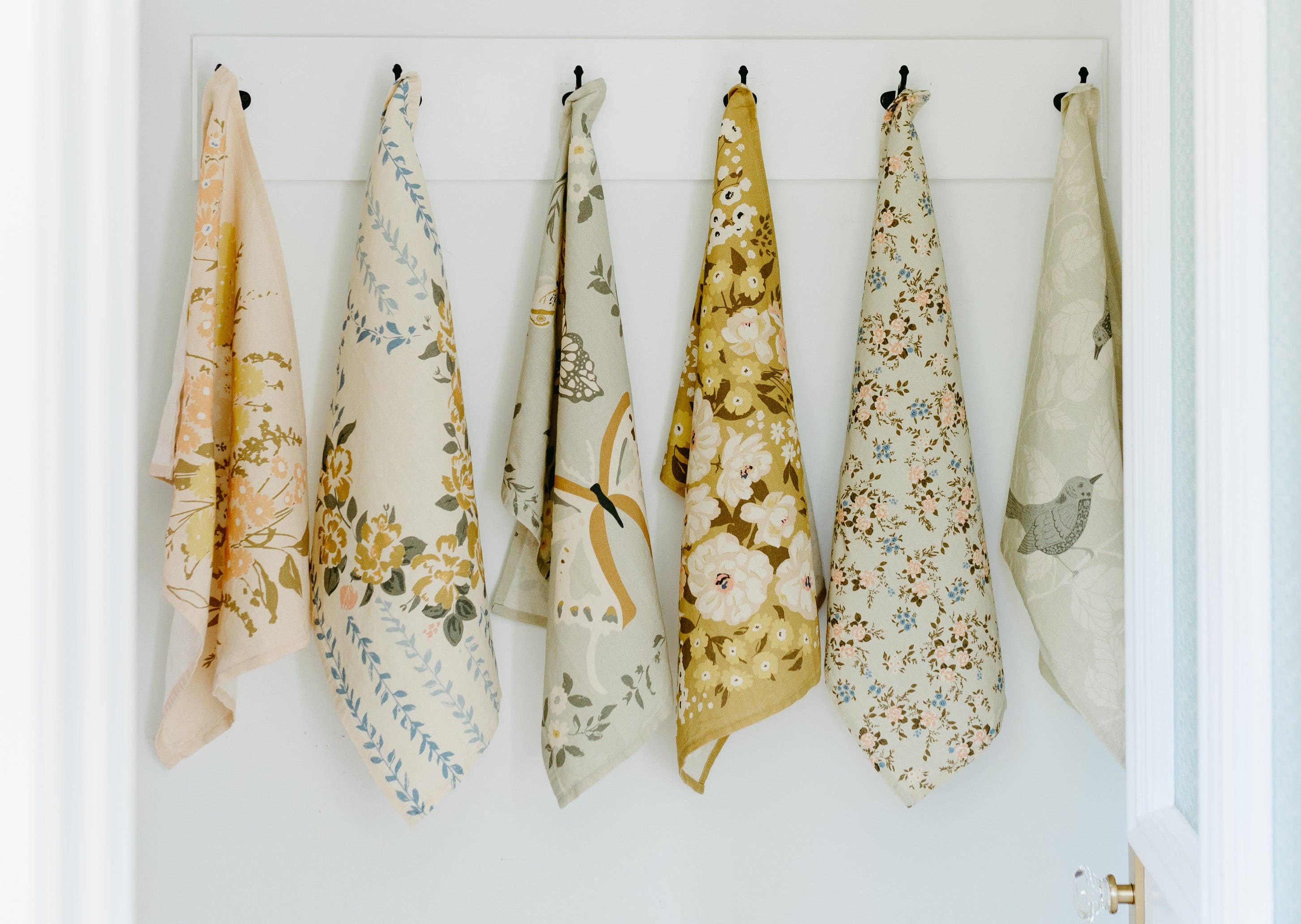 Homebody Cotton Linen Tea Towel | Pink Posies Floral
