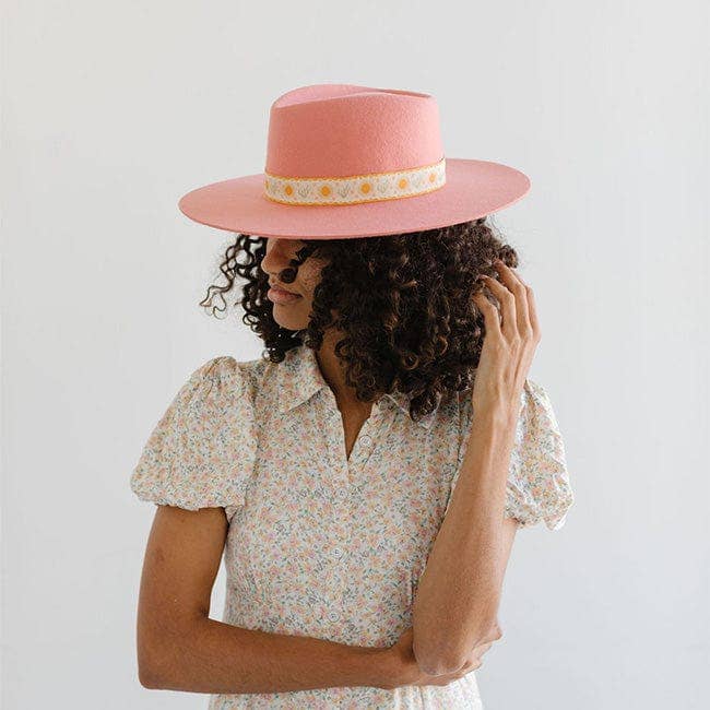 Dakota Triangle Crown - Gigi Pip