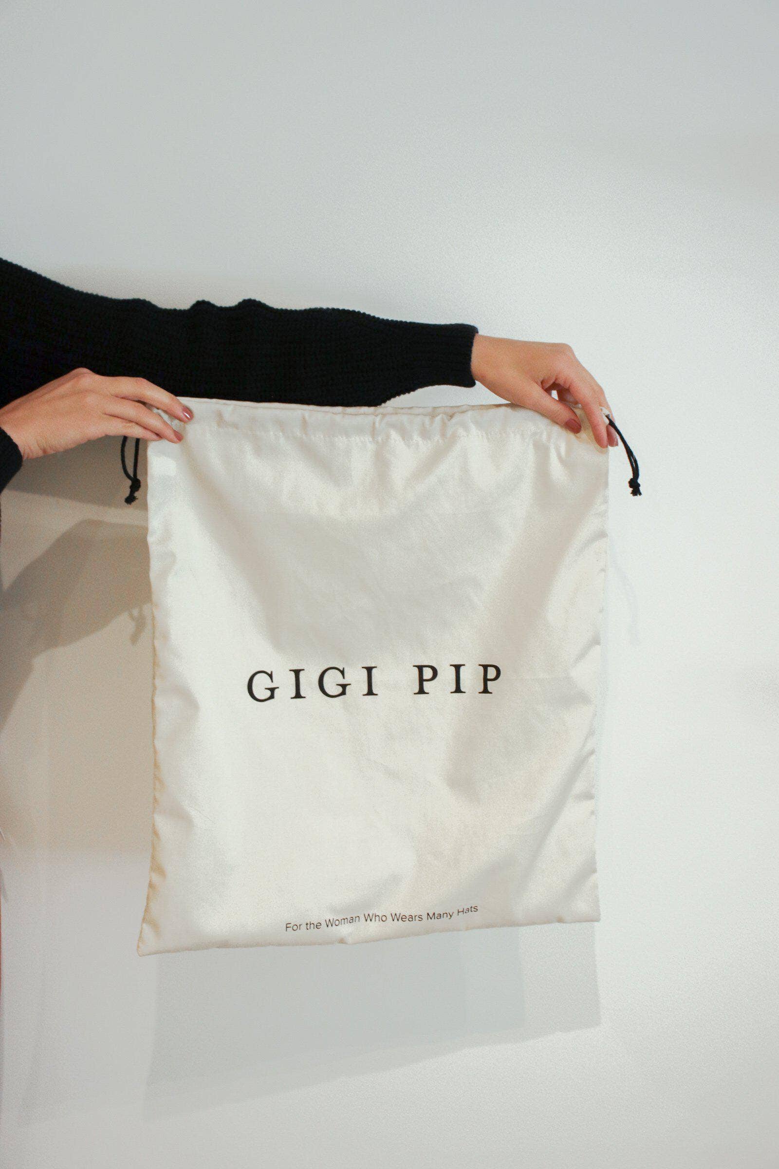 Hat Keepsake Bag: White