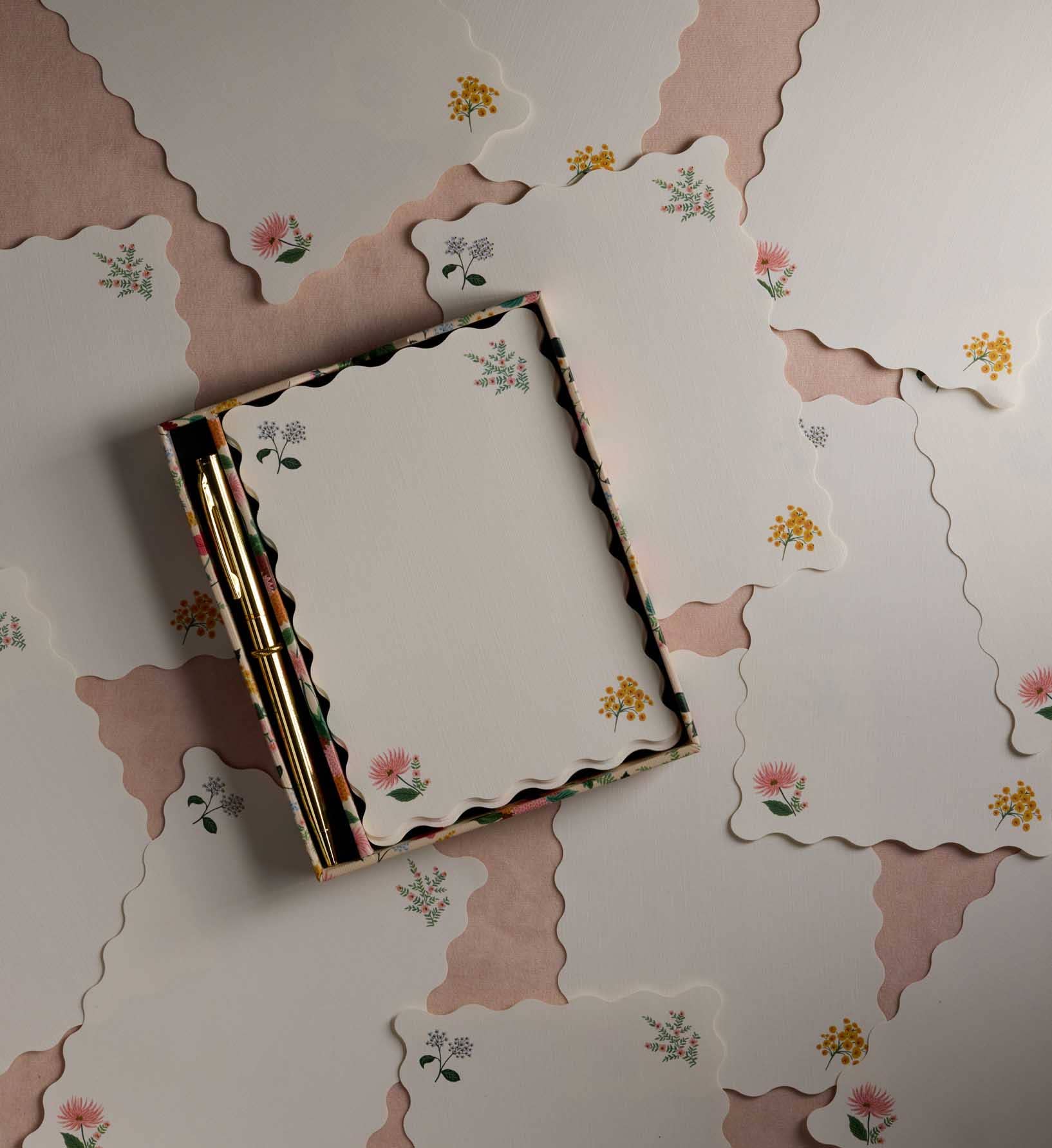 Dahlia Note Writing Set