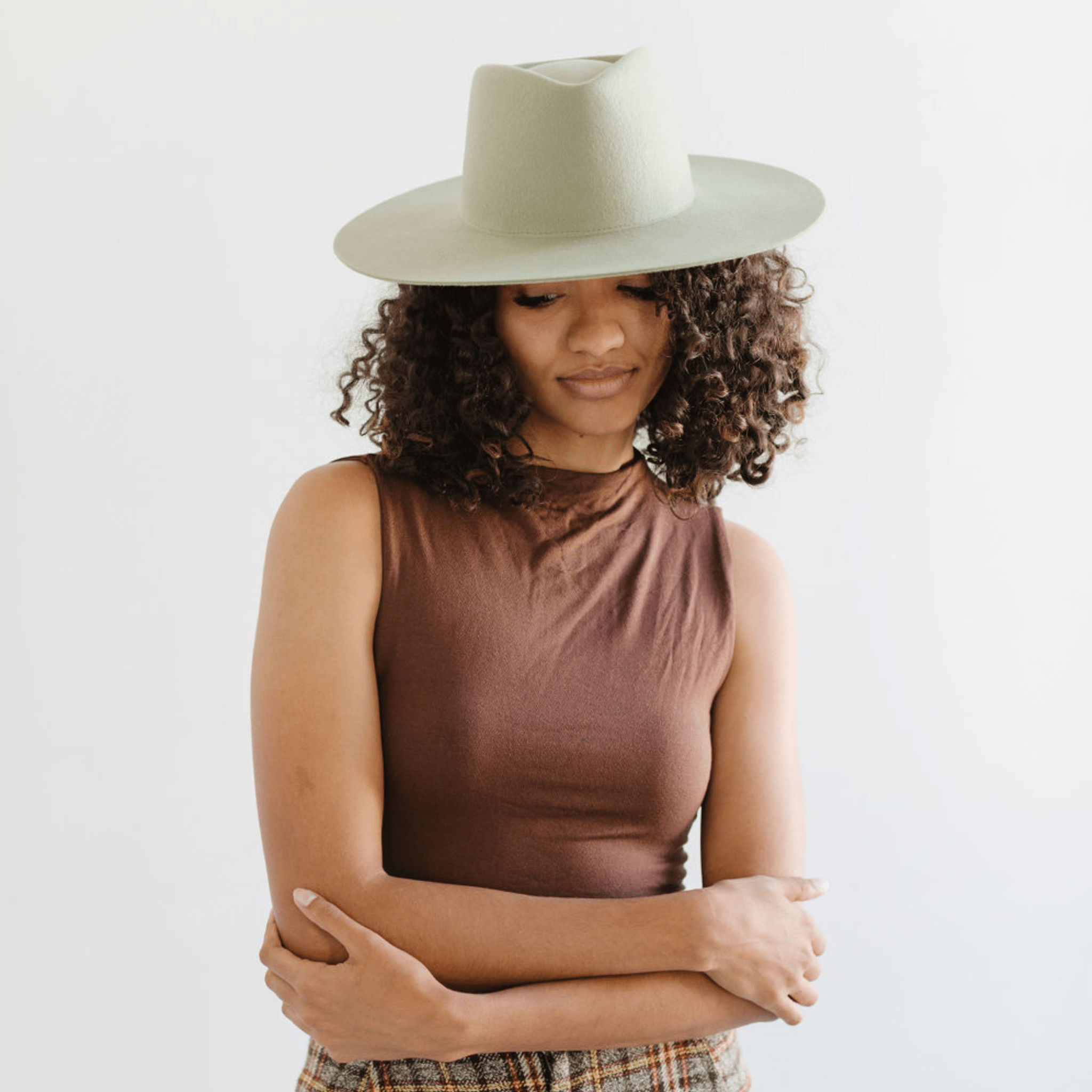 Dakota Triangle Crown - Gigi Pip