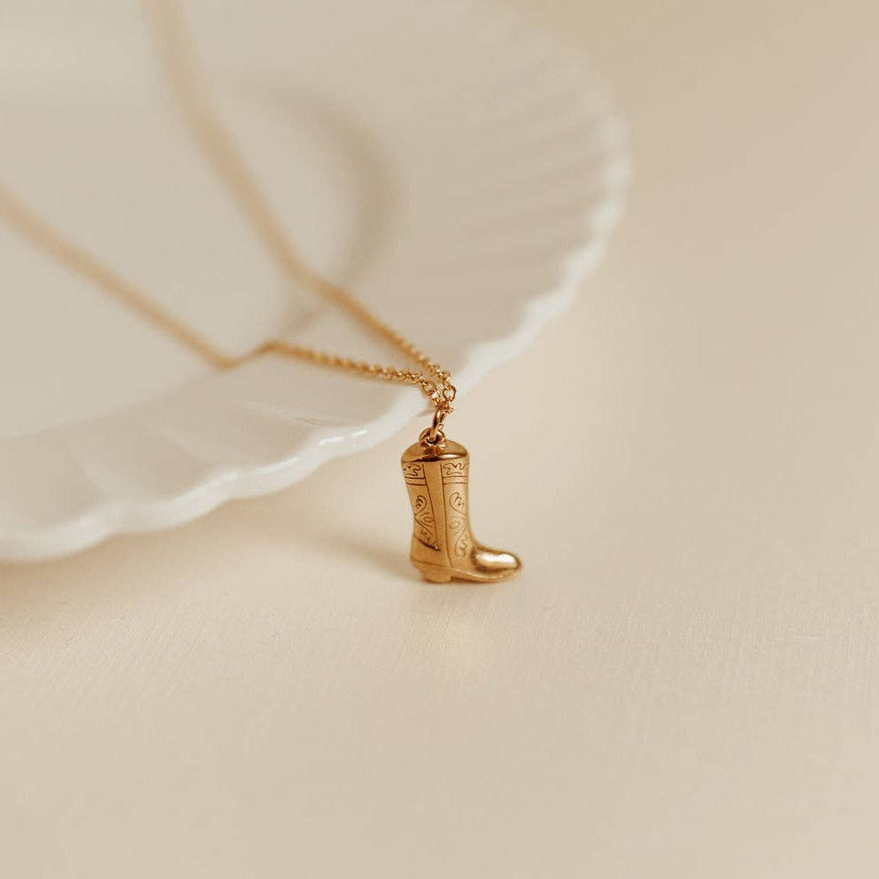 Dolly Boot Necklace: Gold