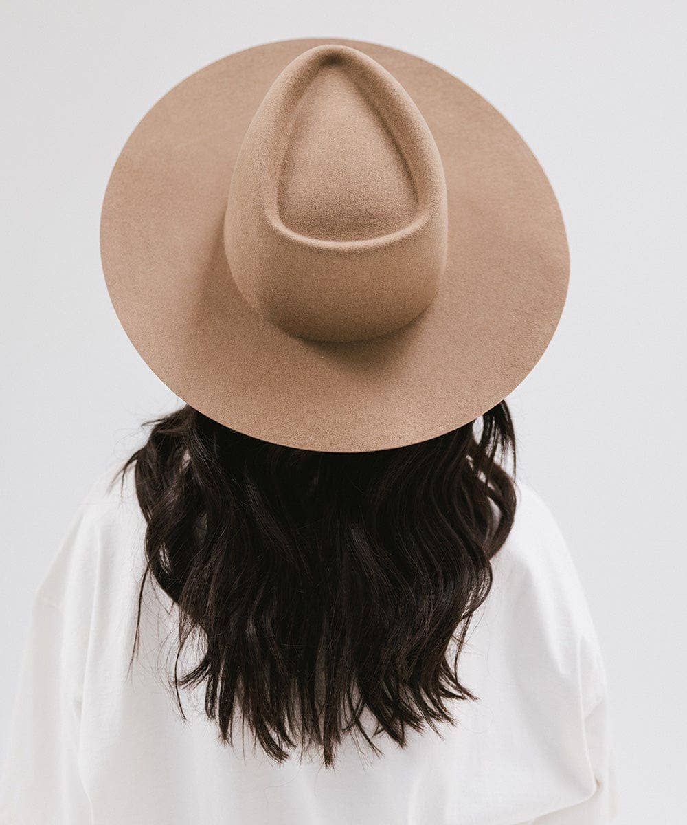 Dakota Triangle Crown - Gigi Pip