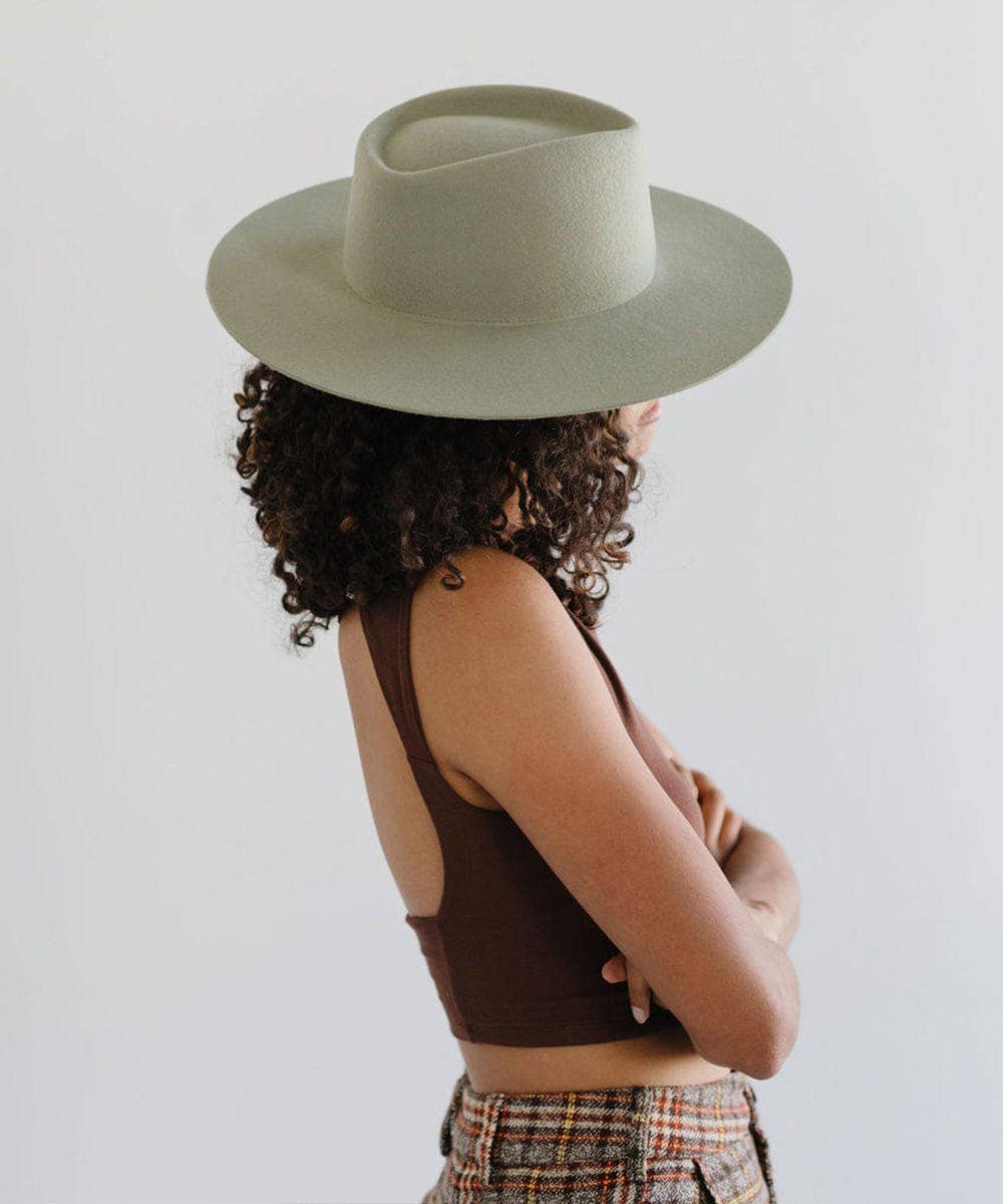 Dakota Triangle Crown - Gigi Pip