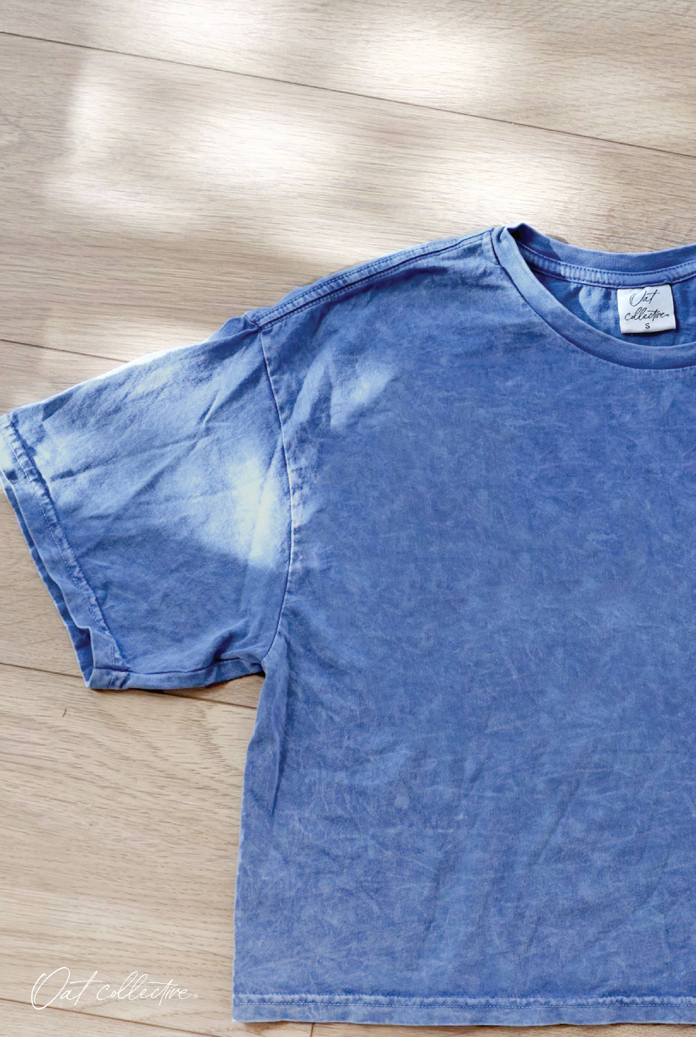 SUNSHINE AND COFFEE Cropped Mineral Washed Graphic Top